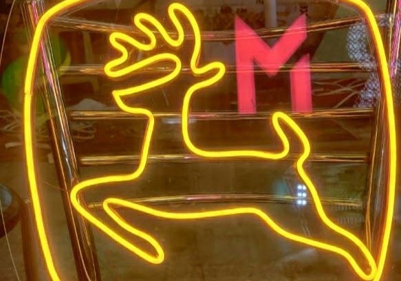 Neon logo deer